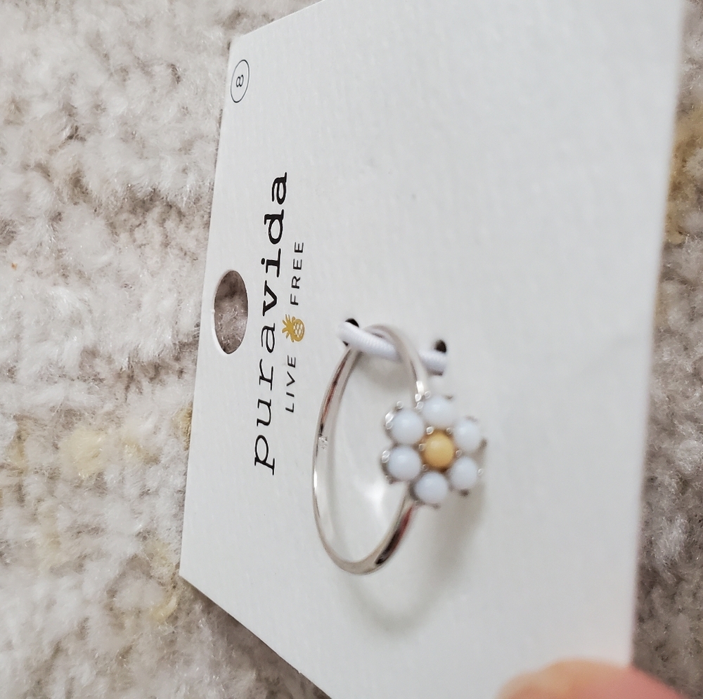 NWT Puravida Daisy Ring - Size 8